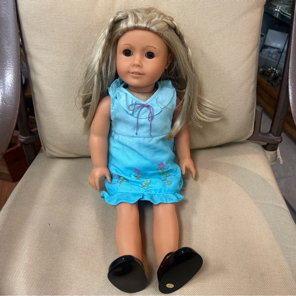 RETIRED American Girl Doll of the Year 2003 Kailey Hopkins - Picture 1 of 6